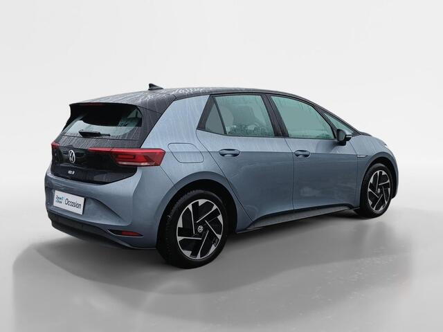 Volkswagen ID.3 Life 58 kWh | All-wheather | Navigatie | DAB | Stoelverwarming | 3 Fase | PDC v+a |
