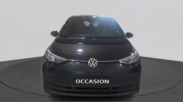 Volkswagen ID.3 45 kWh | App Connect | Navigatie | 18" lichtmetalen velgen | Privacy Glass | 10