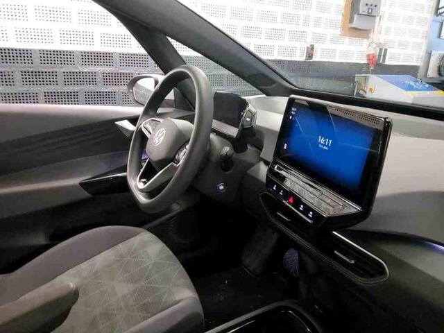 Volkswagen ID.3 Pure Performance 45 kWh | 19" Licht metaal | Nieuwe banden | Carplay