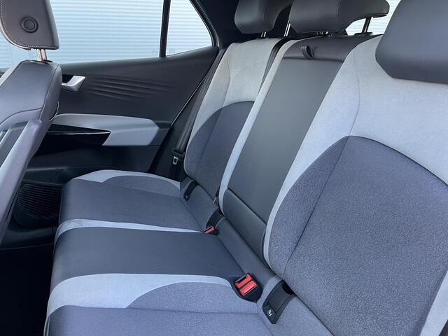 Volkswagen ID.3 Business 58 kWh / airco (automatisch) / Apple Carplay/Android Auto / cruise control adaptief met Stop&Go /