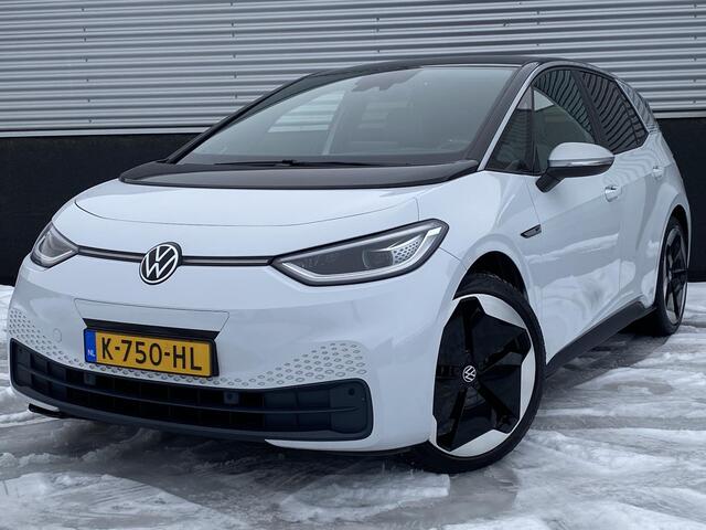 Volkswagen ID.3 First Max 58 kWh NL-Auto vol luxe, Panoramadak, stoel- & stuurverawrming, voorstoelen met massagefunctie, HUD, parkeersensoren, navigatie, dodehoekdetectie