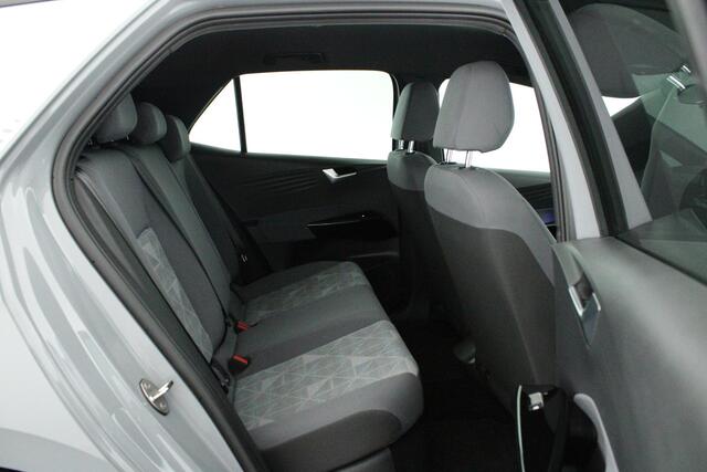 Volkswagen ID.3 First 204pk 58 kWh Camera Led Navigatie Stoelverwarming