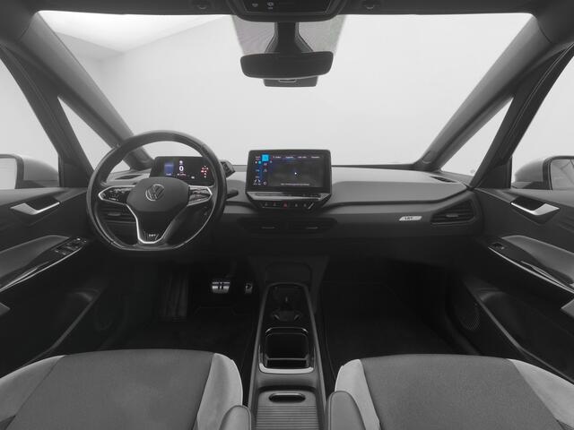 Volkswagen ID.3 First 58 kWh | CAMERA | ADAPTIVE | STOEL- EN STUURVERW.