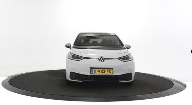 Volkswagen ID.3 First Max 58 kWh Panoramadak / SOH 91% / Camera / Navigatie