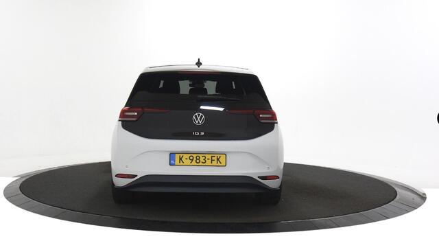 Volkswagen ID.3 First Max 58 kWh Panoramadak / SOH 91% / Camera / Navigatie