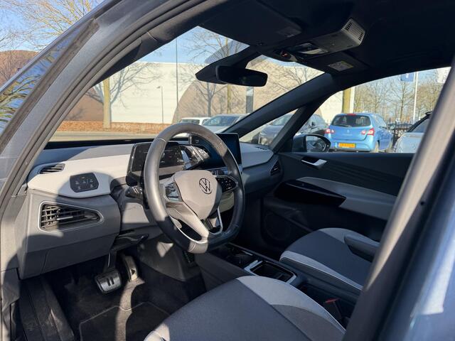 Volkswagen ID.3 Business 58 kWh ORIGINEEL NL / NAP | STOEL- & STUURVERWARMING | ADAPTIEVE CRUISE | CAMERA | MATRIX LED | RIJKLAAR MET 12 MND BOVAG