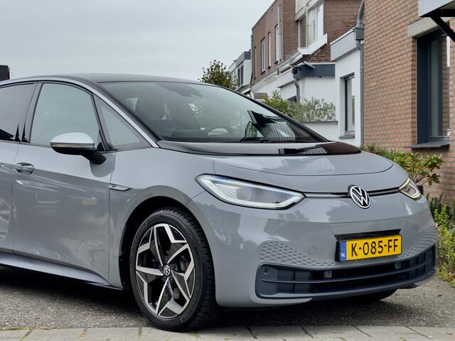 Volkswagen ID.3 FIRST PLUS 58 kWh AUTOM. NAVI CAMERA IQ-DRIVE APPLE-CARPLAY LED 20''LMV PDC