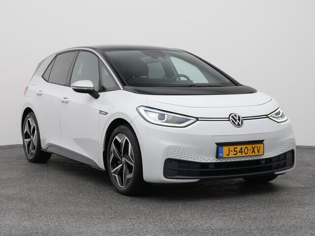 Volkswagen ID.3 First Plus 58 kWh | CAMERA | ADAPTIVE | STOEL- EN STUURVERW.