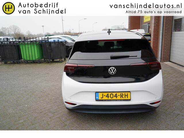 Volkswagen ID.3 FIRST PLUS 58KWH OKT 2020 ORIGINEEL NEDERLANDS AFN.TREKHAAK CAMERA STOEL+STUURVERWARMING ANDROID/APPLECARPLAY NAVI 19INCH ADAPTIEVE CRUISE CLIMA PDC V+A ENZ...
