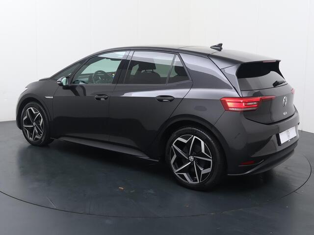 Volkswagen ID.3 First Plus 58 kWh | 204 PK | SoH 91% | Panoramadak | Matrix LED koplampen | Voorstoelen verwarmd | 19"LM velgen |