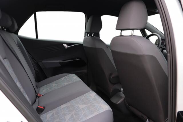 Volkswagen ID.3 Pro 58 kWh 204pk 93% SOH l Adaptive l Trekhaak afneembaar