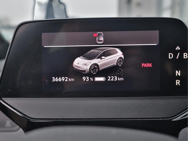 Volkswagen ID.3 City 45 kWh SOH 92,9% | All-Seasons | PDC V+A | Navigatie | ECC-Airco |