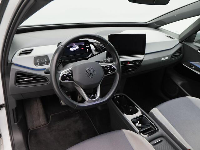 Volkswagen ID.3 First Plus 58 kWh | Adaptive Cruise | Climate Control | Stoelverwarming | Navigatie | Camera | Carplay | 19 Inch | 75.537 Km!!
