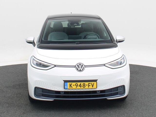 Volkswagen ID.3 First Plus 58 kWh | Adaptive Cruise | Climate Control | Stoelverwarming | Navigatie | Camera | Carplay | 19 Inch | 75.537 Km!!
