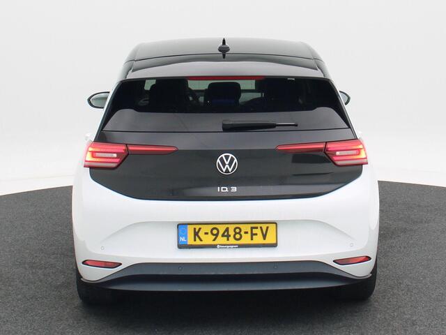 Volkswagen ID.3 First Plus 58 kWh | Adaptive Cruise | Climate Control | Stoelverwarming | Navigatie | Camera | Carplay | 19 Inch | 75.537 Km!!