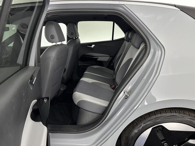 Volkswagen ID.3 First Max 58 kWh [ 3-Fase ] {SOH-92%} (INCL-BTW) *PANO | HEAD-UP | ADAPTIVE-CRUISE | FULL-LED | BLINDSPOT | CAMERA | KEYLESS | MICROFIBRE | AMBIENTLIGHT | NAVI-FULLMAP | DAB+ | ECC | HEATED-SPORTSEATS | DIGI-COCKPIT | 20"ALU*
