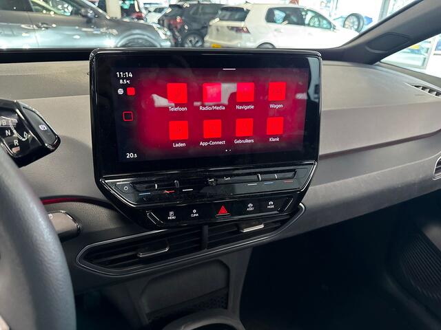 Volkswagen ID.3 Pure 45 kWh 150pk Warmtepomp | 'App-Connect' draadloze smartphone integratie | Adaptive Cruise Control