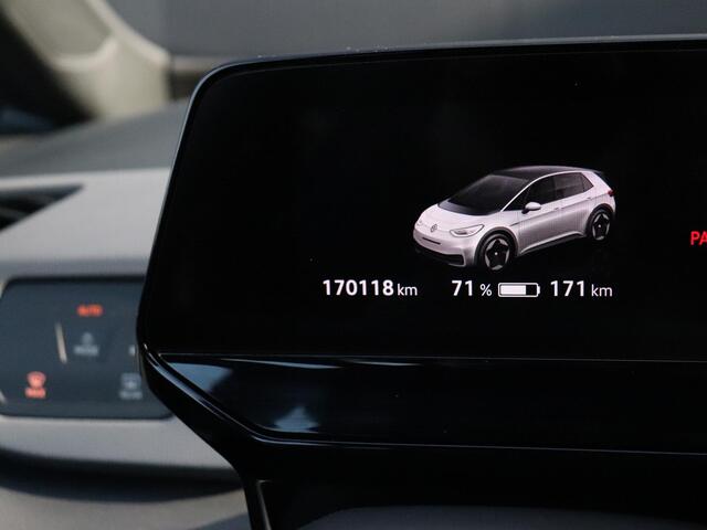 Volkswagen ID.3 First 58 kWh | PDC | CRUISE | NAVI | APPLE CARPLAY | STOEL/STUURVERW. |