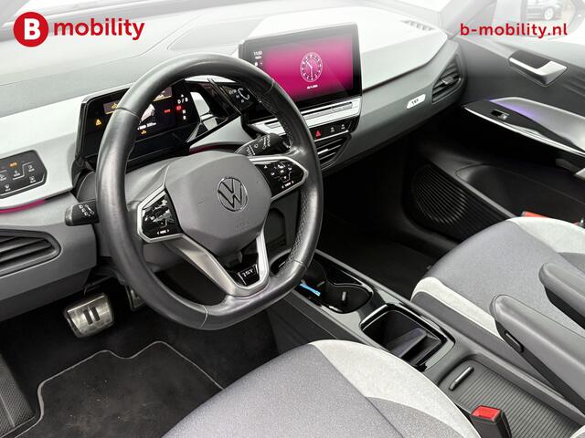 Volkswagen ID.3 First Plus 58 kWh Trekhaak Adaptive Cruise Control Achteruitrijcamera | Apple CarPlay | Stuur/Stoelverwarming | DAB Audio