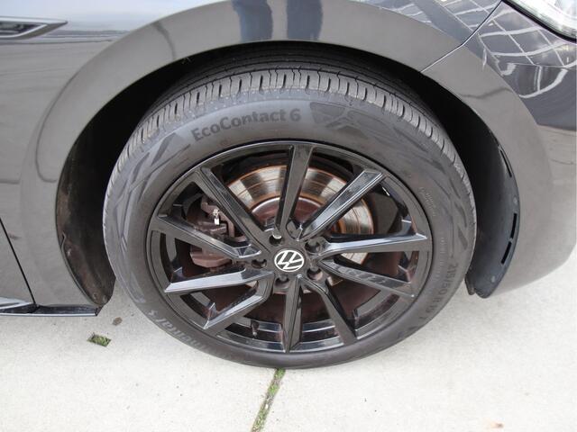 Volkswagen ID.3 First Max 58 kWh Stoel-Stuur vw, Pano, BOMVOL! 1e eig, BTW Prijspakker!