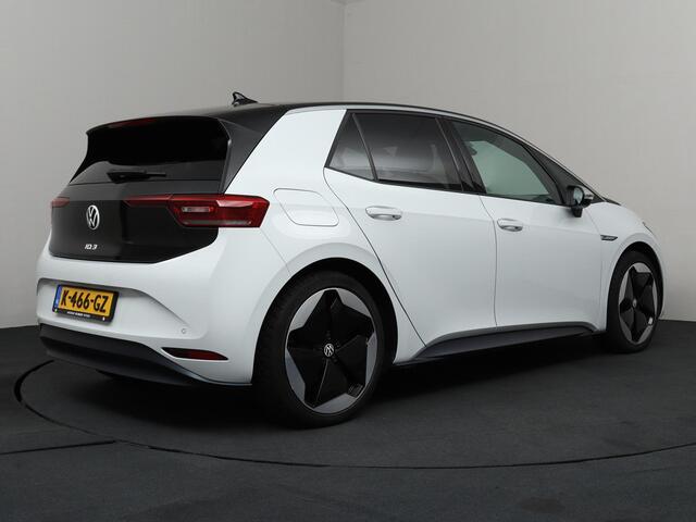 Volkswagen ID.3 First Max 58 kWh | SoH 93,6% | Panoramadak | Trekhaak | Camera!