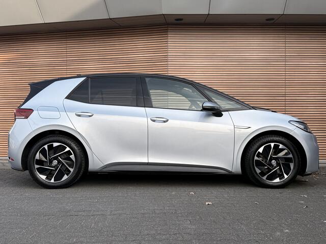 Volkswagen ID.3 Pro 58 kWh Camera / SOH 94% / Stoel en Stuur verwarming / LED / Draaghaak / Navi / Carplay