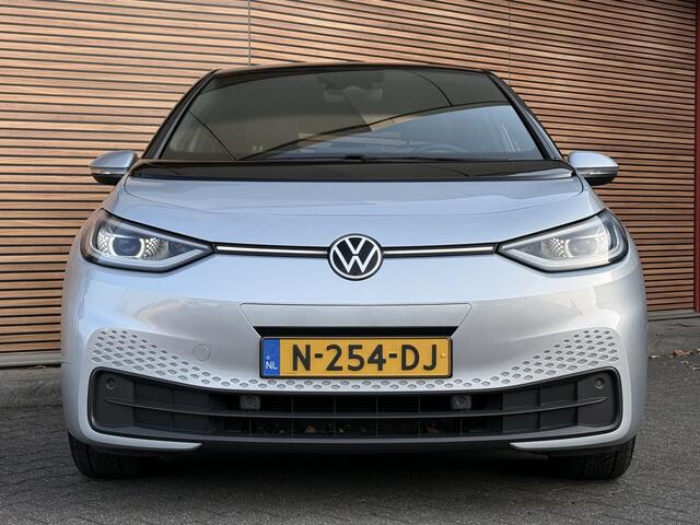 Volkswagen ID.3 Pro 58 kWh Camera / SOH 94% / Stoel en Stuur verwarming / LED / Draaghaak / Navi / Carplay