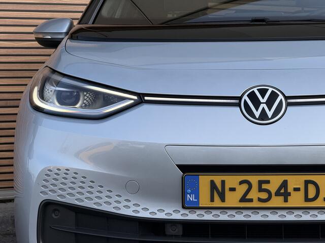 Volkswagen ID.3 Pro 58 kWh Camera / SOH 94% / Stoel en Stuur verwarming / LED / Draaghaak / Navi / Carplay