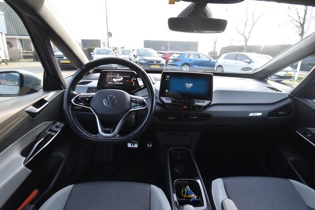 Volkswagen ID.3 First Plus 58 kWh , TREKHAAK , A UITRIJ CAM , ST+STUUR VERW , NAVI ,CR CONTR , PDC V+A ,