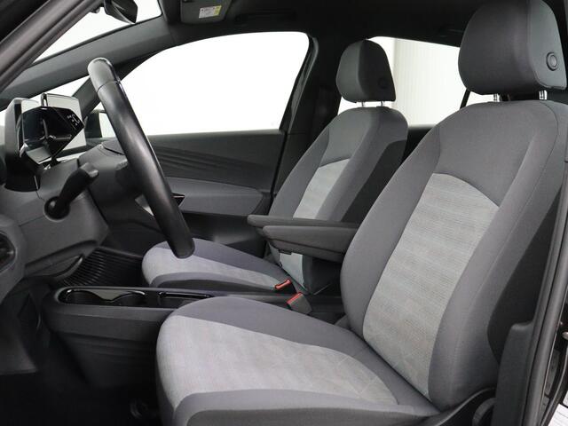 Volkswagen ID.3 Pro 58 kWh | Stoel & stuurverwarming | Sfeerverlichting | Carplay | Navigatie | Adaptive cruise | Parkeerhulp | Full LED