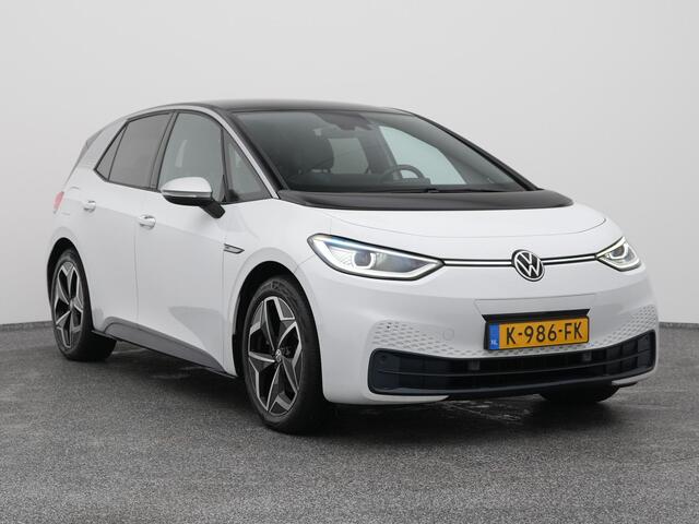 Volkswagen ID.3 First Plus 58 kWh | CAMERA | ADAPTIVE | STOEL- EN STUURVERW.