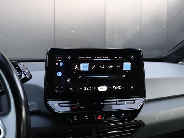 Volkswagen ID.3 First 58 kWh | PDC | CRUISE | NAVI | APPLE CARPLAY | STOEL/STUURVERW. |