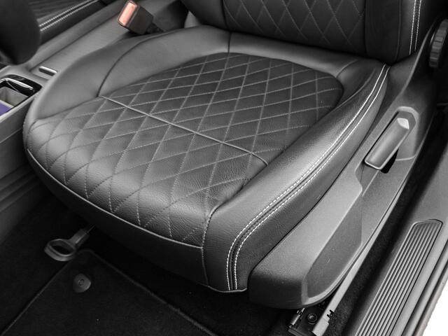 Volkswagen ID.3 Life 204pk 58 kWh · SOH 89% · Apple/Android Car Play · Camera · P-Sensoren · Navigatie · Stoel & Stuurverwarming · 18'' Inch ·