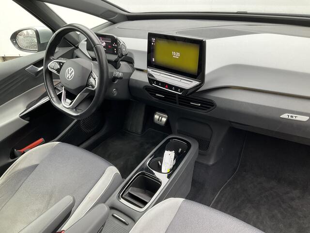Volkswagen ID.3 First Plus 58 kWh Carplay Adap.Cruise Camera Stoel/Stuurverw Keyless Led NL-Auto!