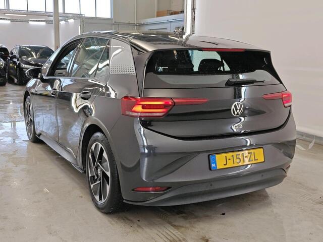 Volkswagen ID.3 First 58 kWh 1e Eigenaar | Volledig Onderh | BTW | NL-Auto | Winterpack | Navi | AF Trekhaak | Carplay | Bots | Ad Cruise | Climate | DAB | Hill-Hold | Keyless | Full Led | PDC