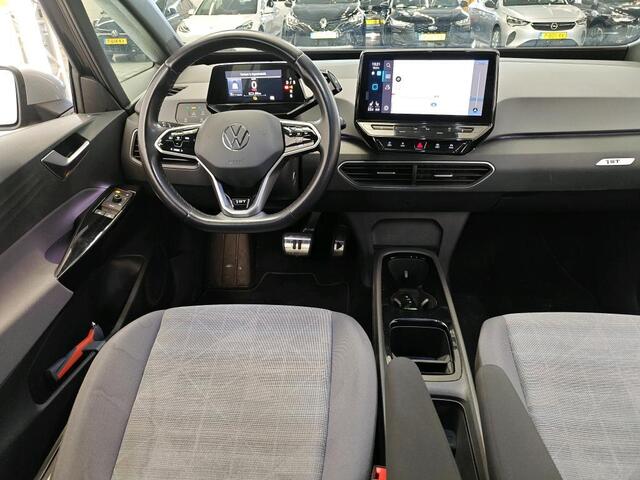 Volkswagen ID.3 First 58 kWh 1e Eigenaar | Volledig Onderh | BTW | NL-Auto | Winterpack | Navi | AF Trekhaak | Carplay | Bots | Ad Cruise | Climate | DAB | Hill-Hold | Keyless | Full Led | PDC