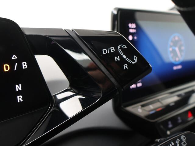 Volkswagen ID.3 First Plus 58 kWh | 204 PK | Adaptive cruise control | Navigatiesysteem | Matrix LED koplampen | Parkeersensoren |
