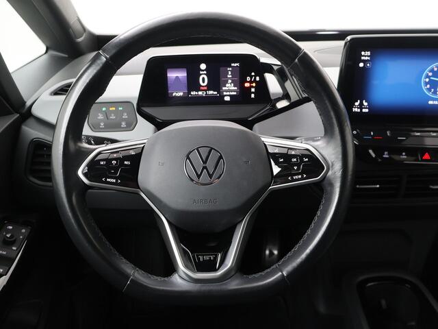 Volkswagen ID.3 First Plus 58 kWh | 204 PK | Adaptive cruise control | Navigatiesysteem | Matrix LED koplampen | Parkeersensoren |