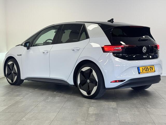 Volkswagen ID.3 First Plus 58 kWh | Carplay | Navigatie | 20" LM velgen | Camera
