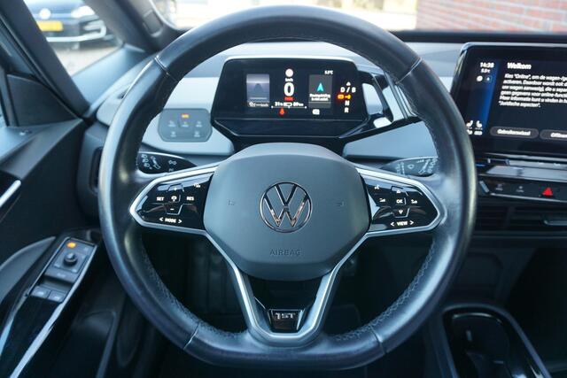 Volkswagen ID.3 First Plus 58 kWh Camera | Stoel + Stuurverwarm. *All in prijs*