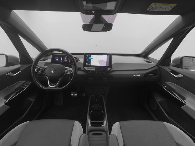 Volkswagen ID.3 First Plus 58 kWh | CAMERA | ADAPTIVE | STOEL- EN STUURVERW.