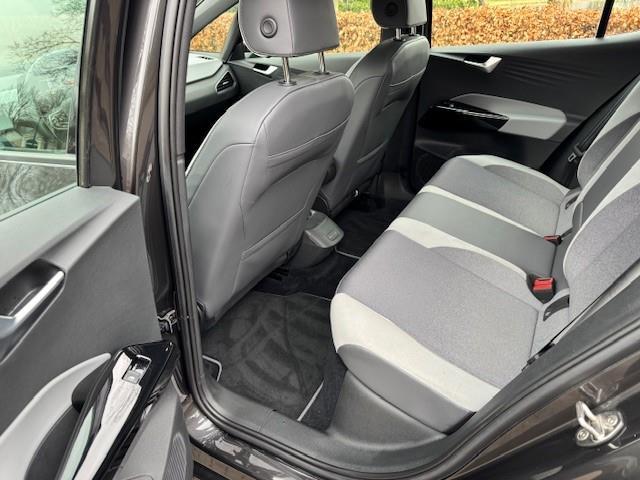 Volkswagen ID.3 PRO S 77KWH SOH 93,7% ACARPLAY/NAVI/STOELVERWARMING/FABRIEKSGARANTIE