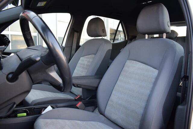 Volkswagen ID.3 First 58 kWh | Apple CarPlay | 18" LM | Stoelverwarming