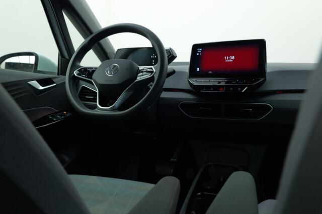 Volkswagen ID.3 Pure 45 kWh | 19" Licht metaal | 4x nieuwe all-season banden | Carplay