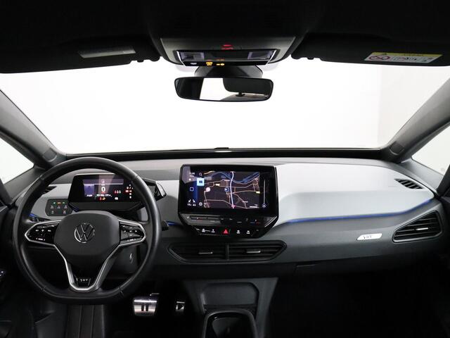 Volkswagen ID.3 First Plus 58 kWh | SoH 92,9% | IQ.Light | Camera | ACC | Navigatie!