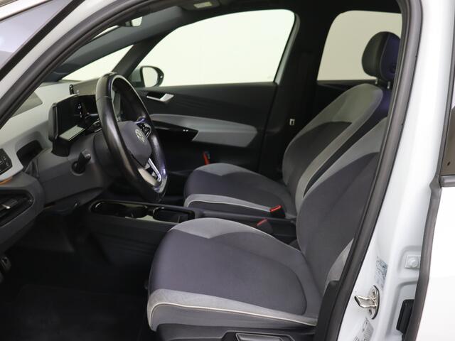 Volkswagen ID.3 First Plus 58 kWh | Stoelverwarming | Carplay | Camera | Clima |