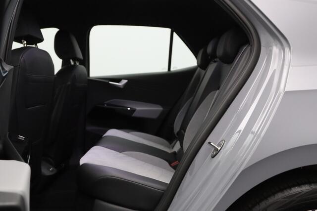 Volkswagen ID.3 Pro S 77 kWh 204 PK, Camera, Keyless, Adap. Cruise Control, Winterpakket