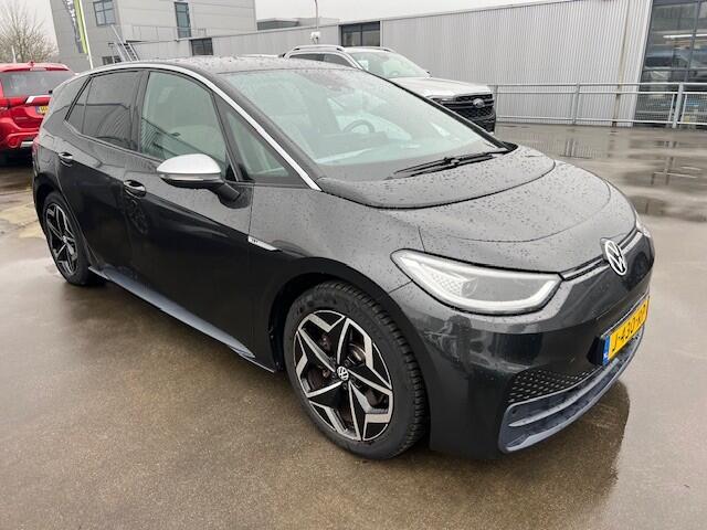 Volkswagen ID.3 First Plus 58 kWh In Keurige staat!