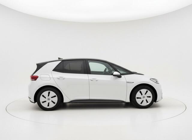 Volkswagen ID.3 LIFE 58 KWH. STOELVW, CRUISE, NAVI