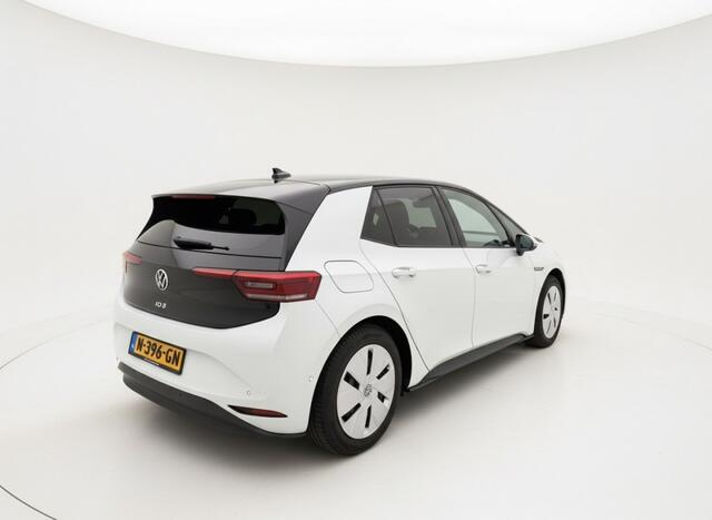 Volkswagen ID.3 LIFE 58 KWH. STOELVW, CRUISE, NAVI